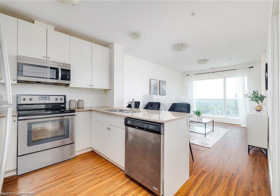 1-victoria-street-s-kitchener-ontario-40753461