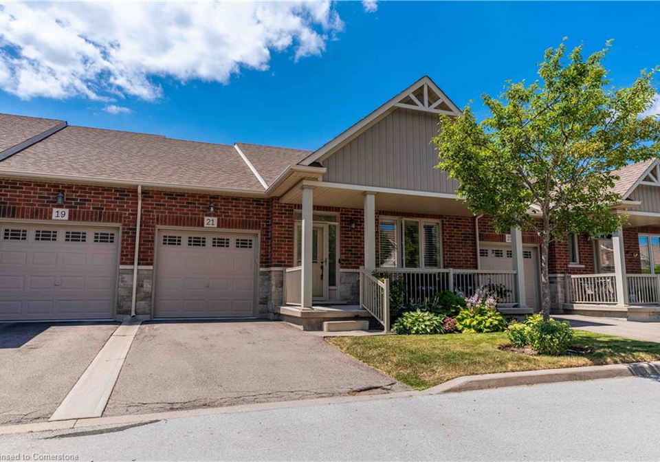 21-stickland-lane-binbrook-ontario-40753463