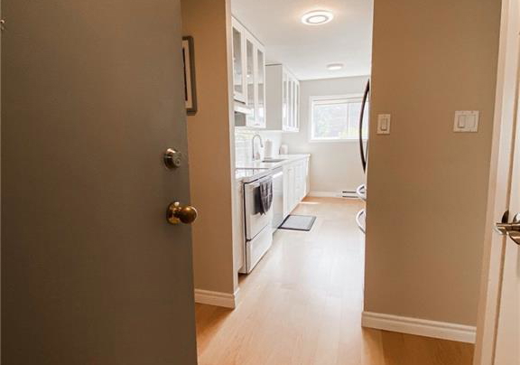30-flamingo-drive-elmira-ontario-40753505