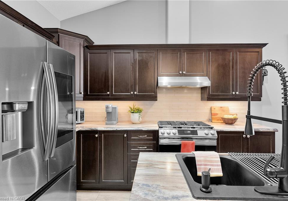 9440-eagle-ridge-drive-niagara-falls-ontario-40753621