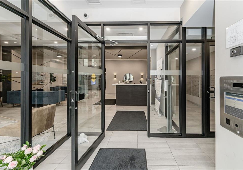 60-charles-street-w-kitchener-ontario-40753691