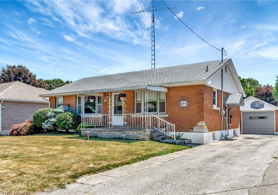 404-church-street-e-delhi-ontario-40753694
