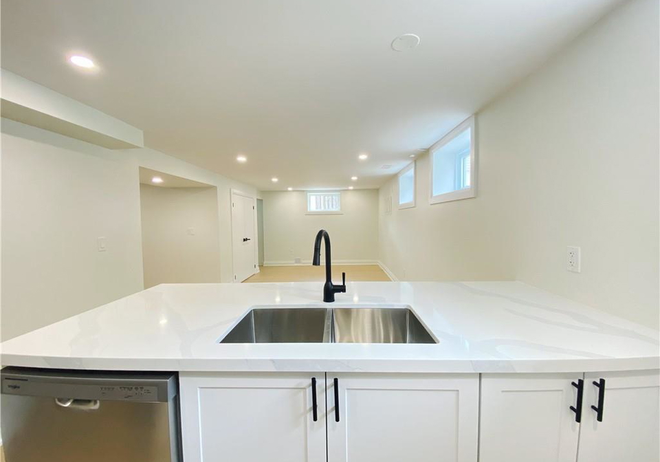 934-upper-ottawa-street-hamilton-ontario-40753744