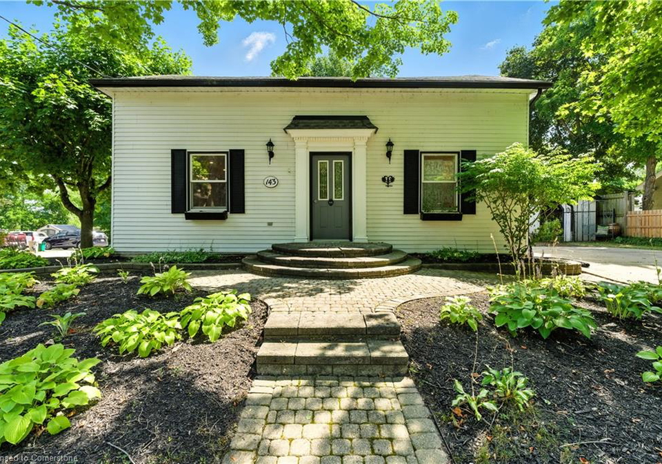143-piper-street-ayr-ontario-40753778
