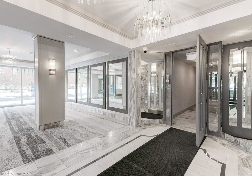 2210-lakeshore-street-burlington-ontario-40753786