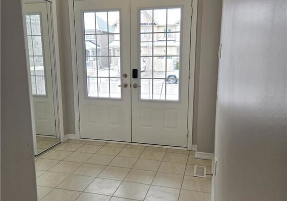 135-munro-circle-brantford-ontario-40753870