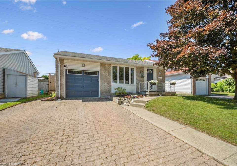 61-rolling-meadows-drive-kitchener-ontario-40754078