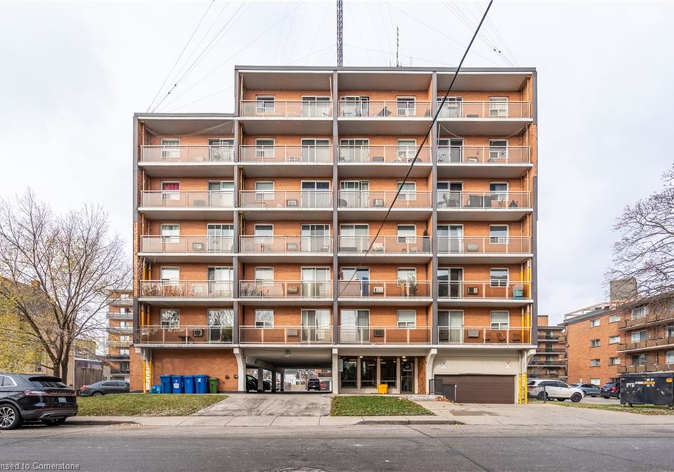 30-summit-avenue-hamilton-ontario-40754087