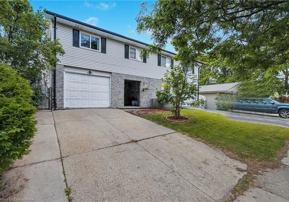 22-valleyview-road-kitchener-ontario-40754096