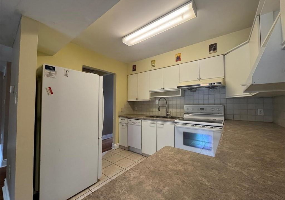 20-paulander-drive-kitchener-ontario-40754135