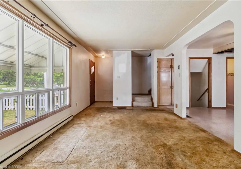 55-metcalfe-crescent-brantford-ontario-40754192