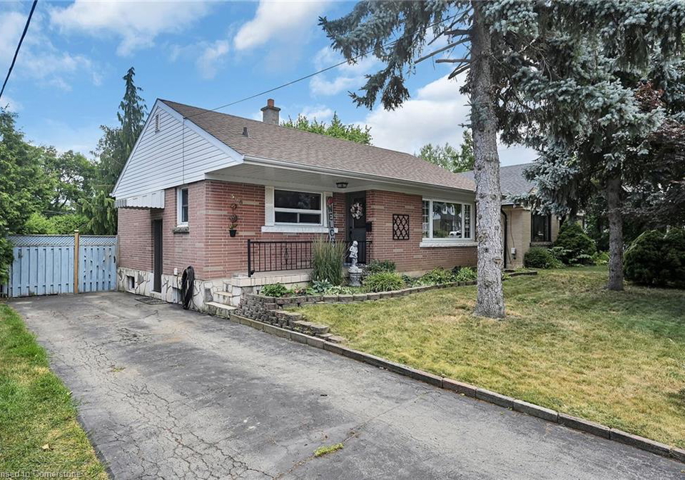 305-east-36th-street-hamilton-ontario-40754210