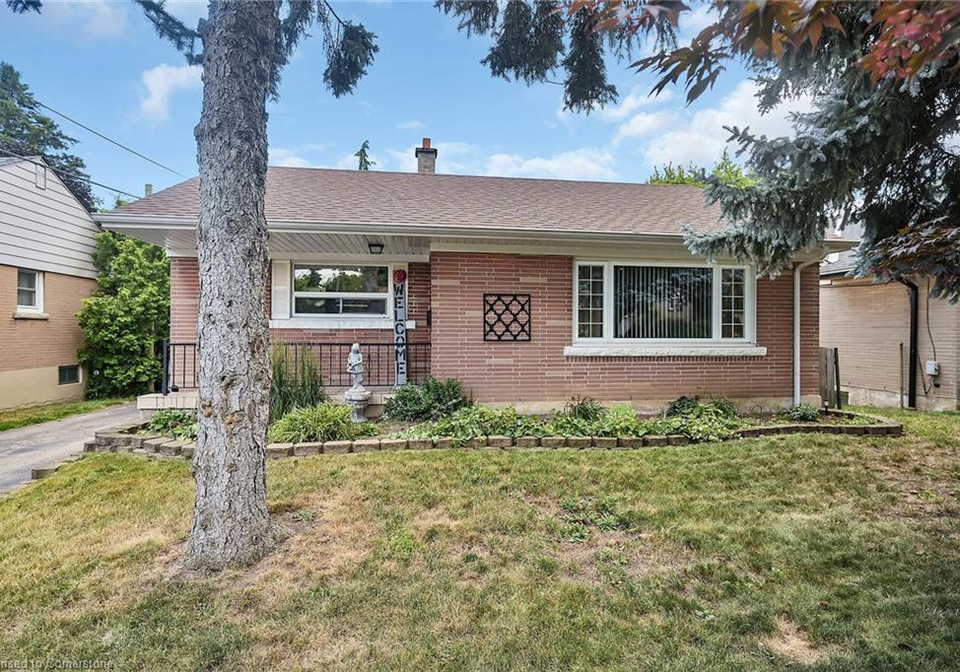 305-east-36th-street-hamilton-ontario-40754210