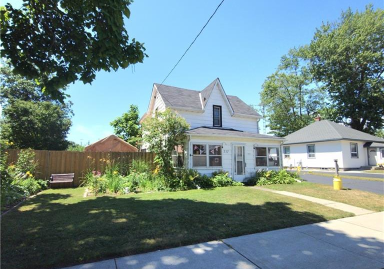 717-main-street-port-dover-ontario-40754245
