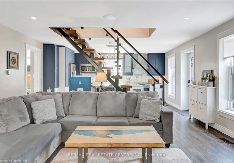 139-queen-street-n-kitchener-ontario-40754250