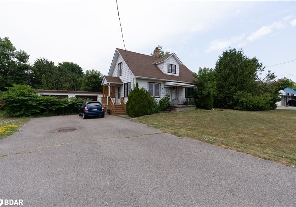 149-angeline-street-n-lindsay-ontario-40754285