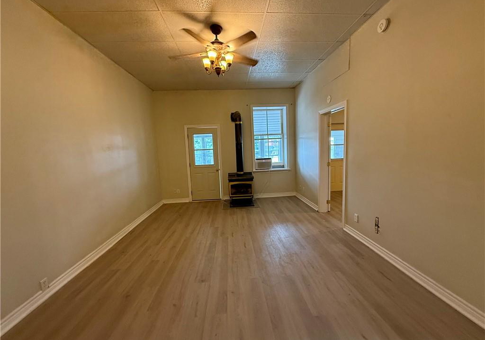 234-main-street-w-palmerston-ontario-40754292