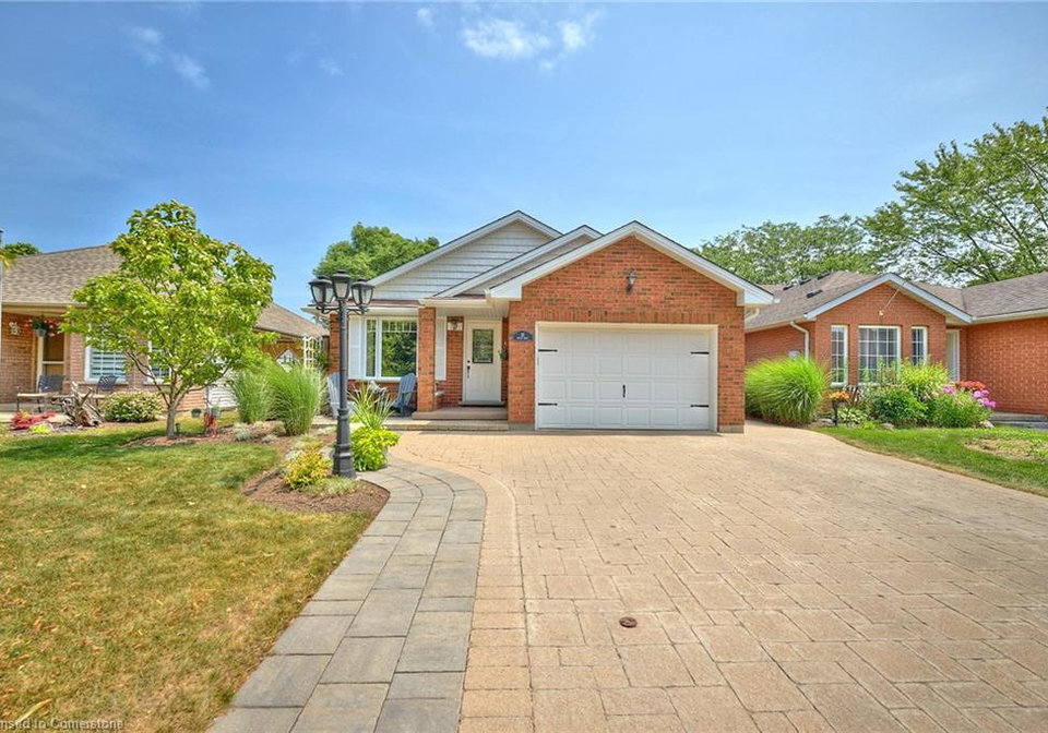 33-tanner-drive-fonthill-ontario-40754373