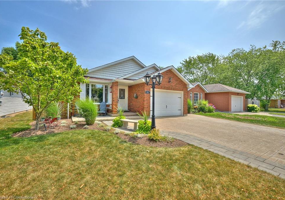 33-tanner-drive-fonthill-ontario-40754373
