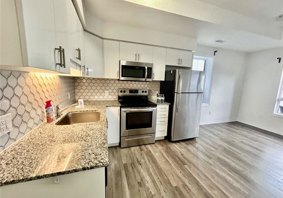 1430-highland-road-kitchener-ontario-40754404