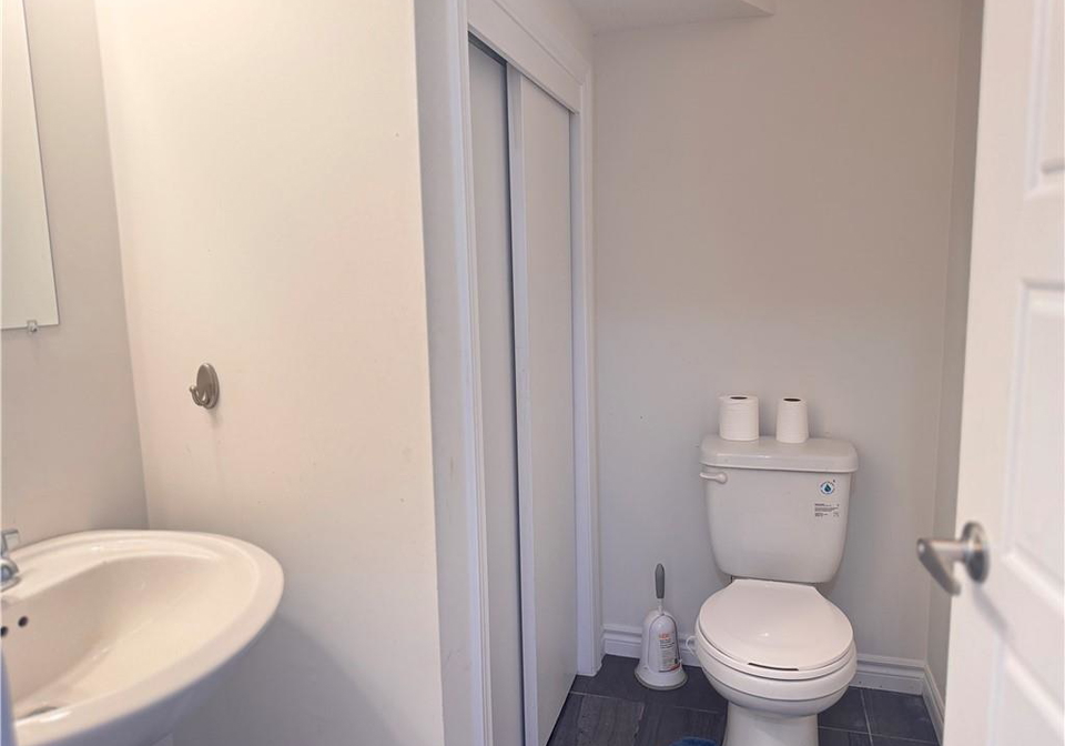 1430-highland-road-kitchener-ontario-40754404