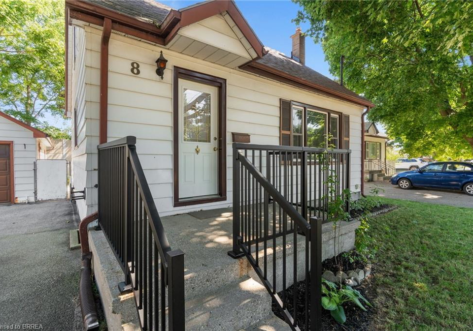 8-todd-street-brantford-ontario-40754441