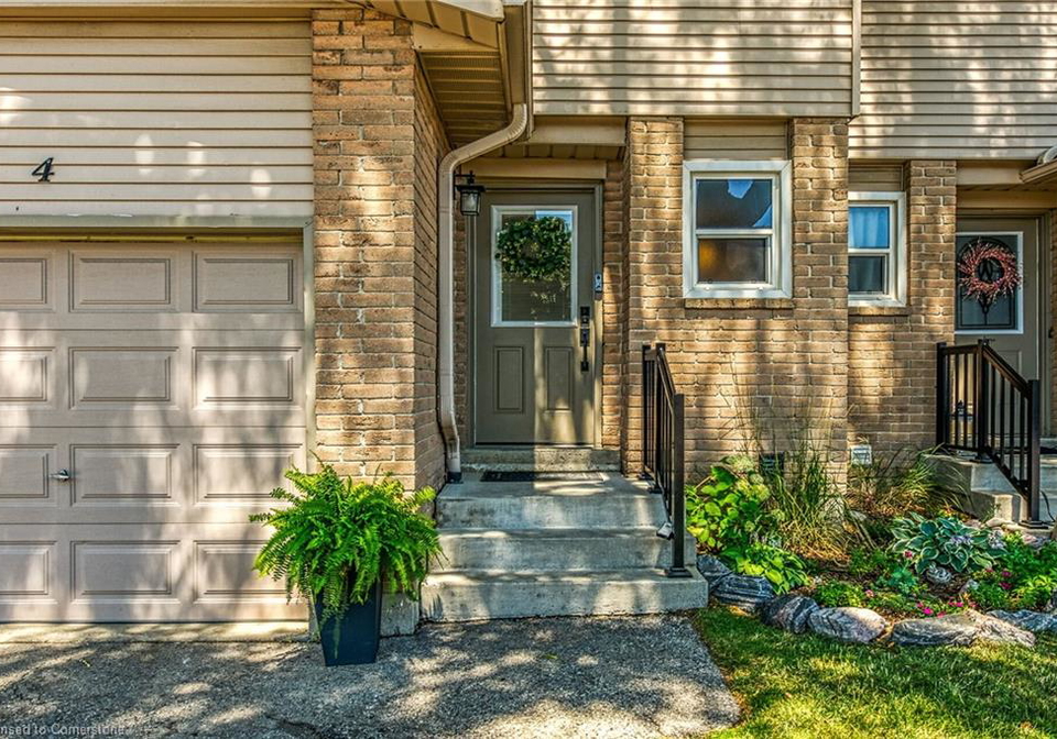15-derby-street-hamilton-ontario-40754490