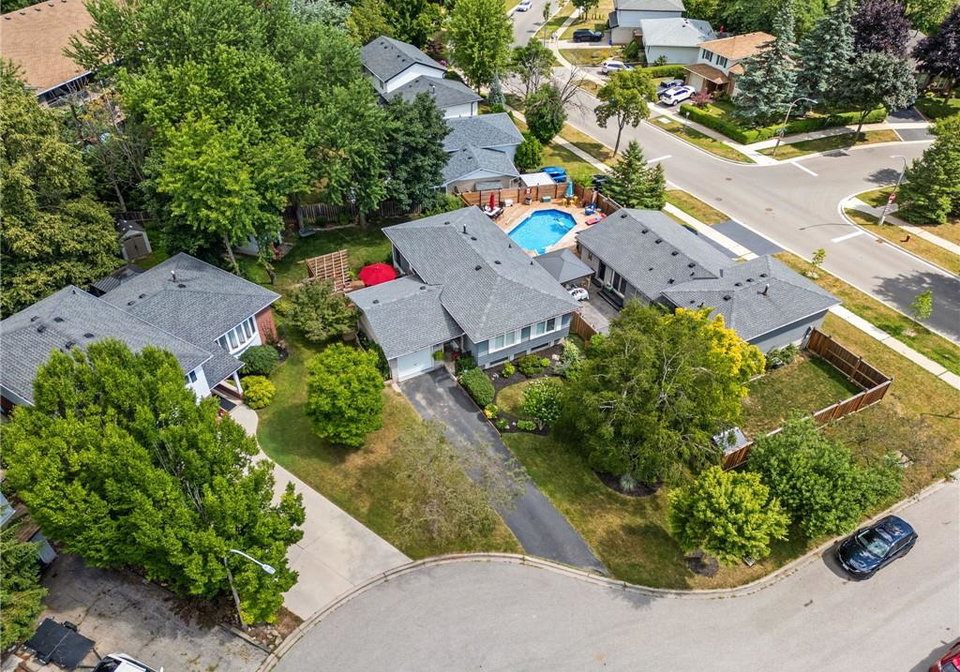 1383-christina-court-burlington-ontario-40754539