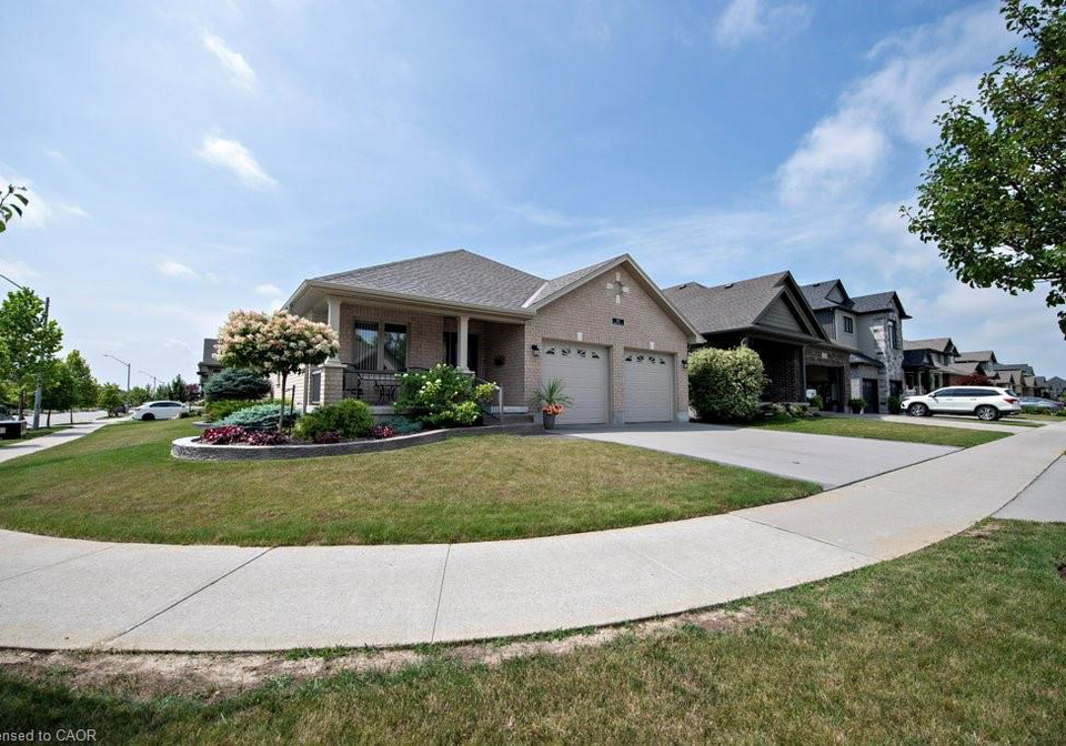 81-timber-trail-road-elmira-ontario-40754581