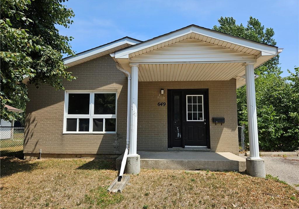 649-gibralter-street-delhi-ontario-40754628