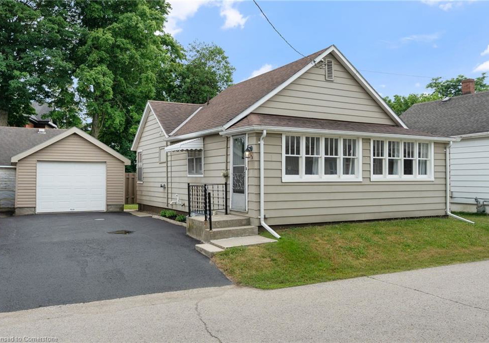 198-maes-lane-delhi-ontario-40754649