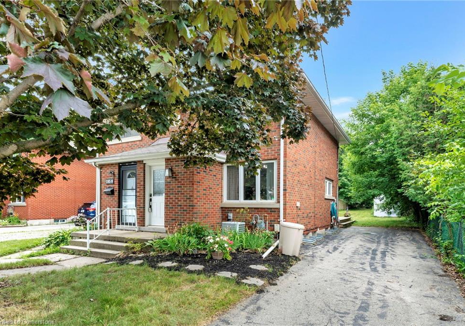 195-erb-street-e-waterloo-ontario-40754661