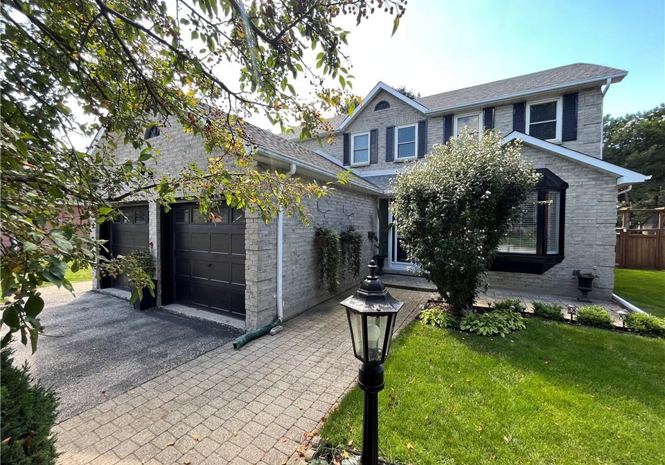 139-chipman-street-cambridge-ontario-40754699