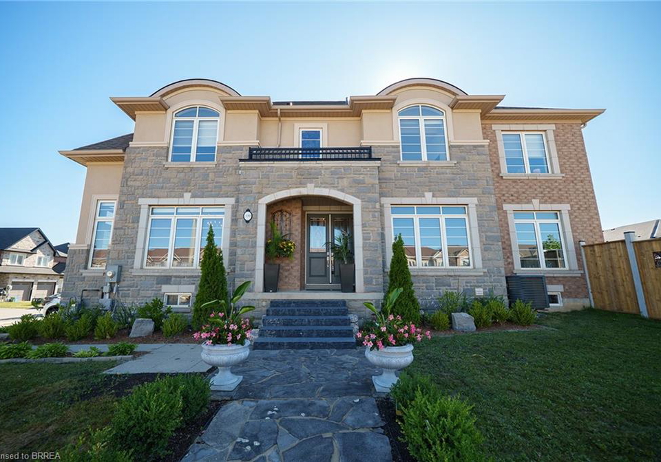320-raymond-road-ancaster-ontario-40754847