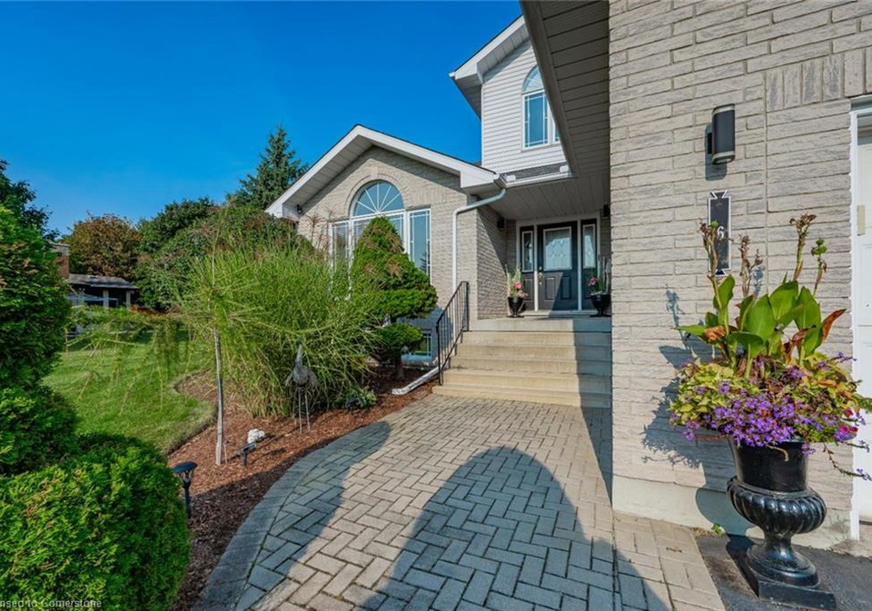 6-george-wellington-place-guelph-ontario-40755045