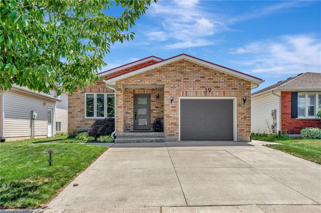19-limerick-lane-brantford-ontario-40755054