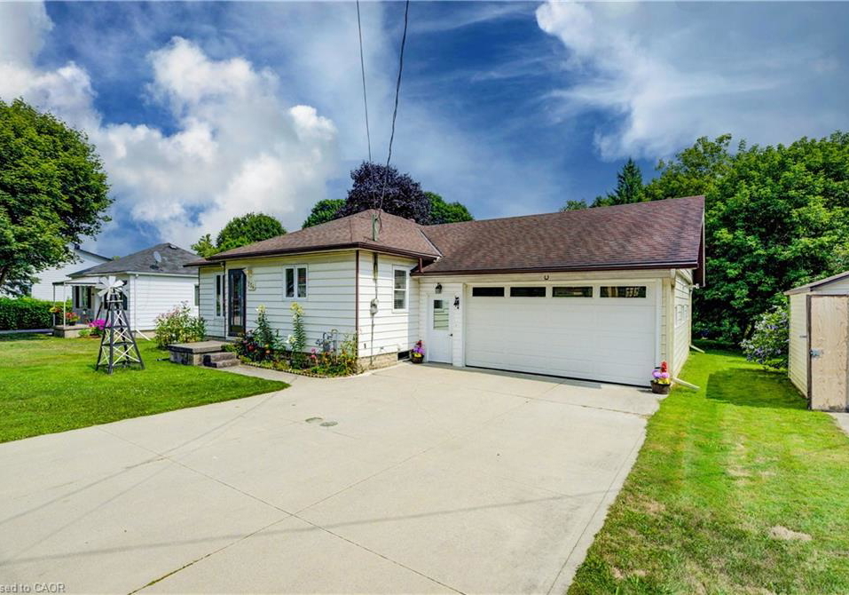254-wellington-street-w-mount-forest-ontario-40755214