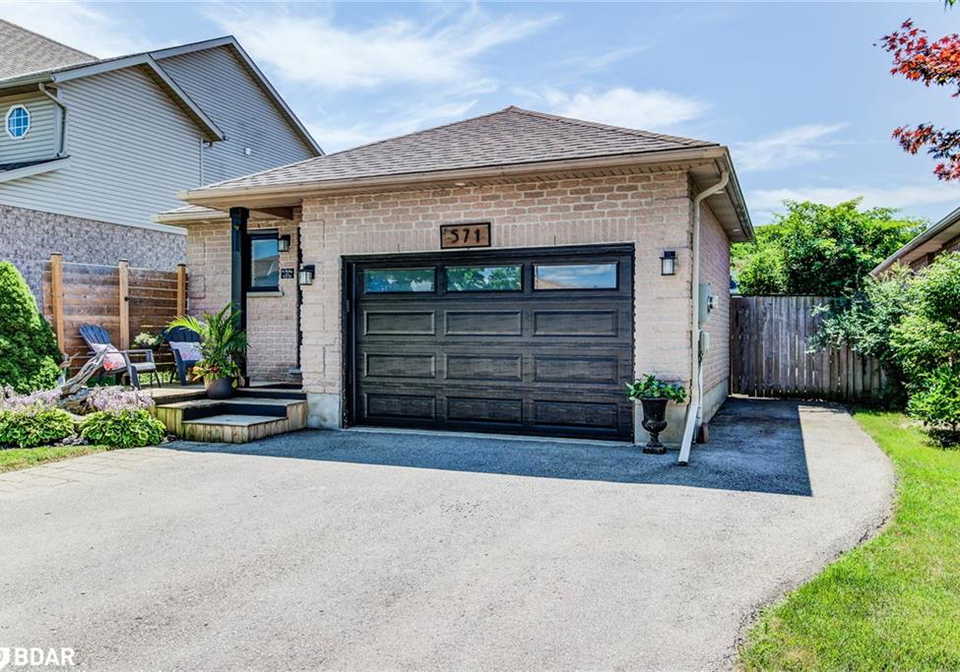 571-mctavish-street-fergus-ontario-40755289