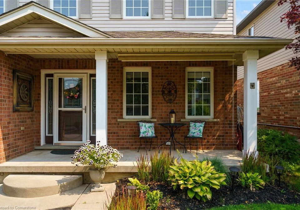 42-grassyplain-drive-glanbrook-ontario-40755302