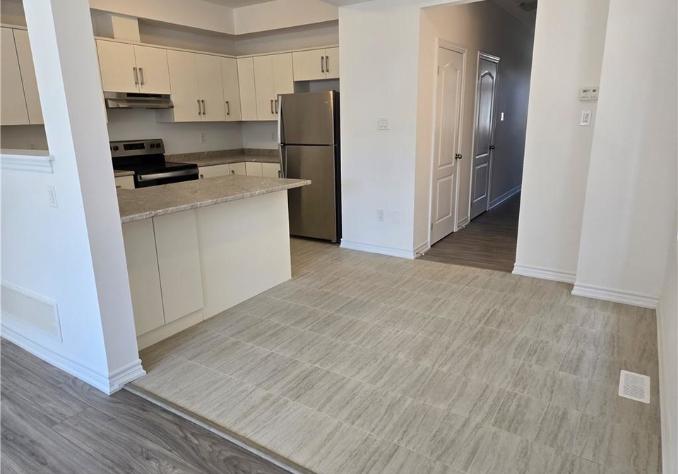 33-elsegood-drive-guelph-ontario-40755391