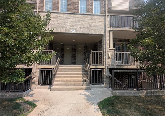 240-rachel-street-kitchener-ontario-40755424