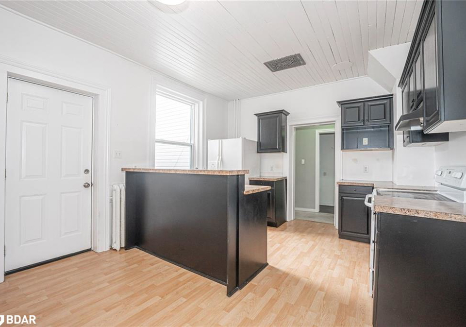 3766-county-road-27-bradford-ontario-40755425