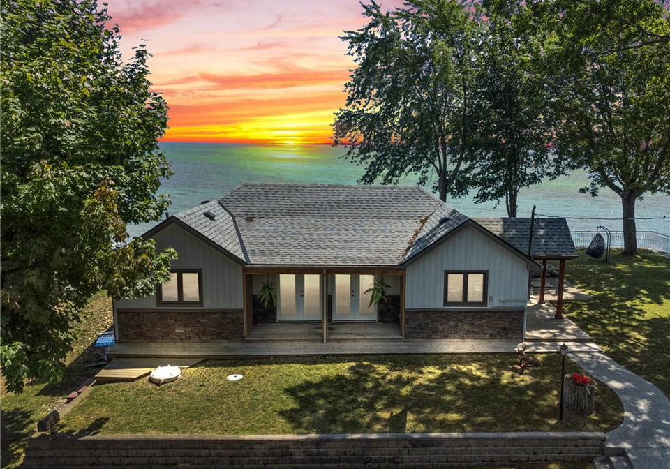 2094-lakeshore-road-dunnville-ontario-40755433