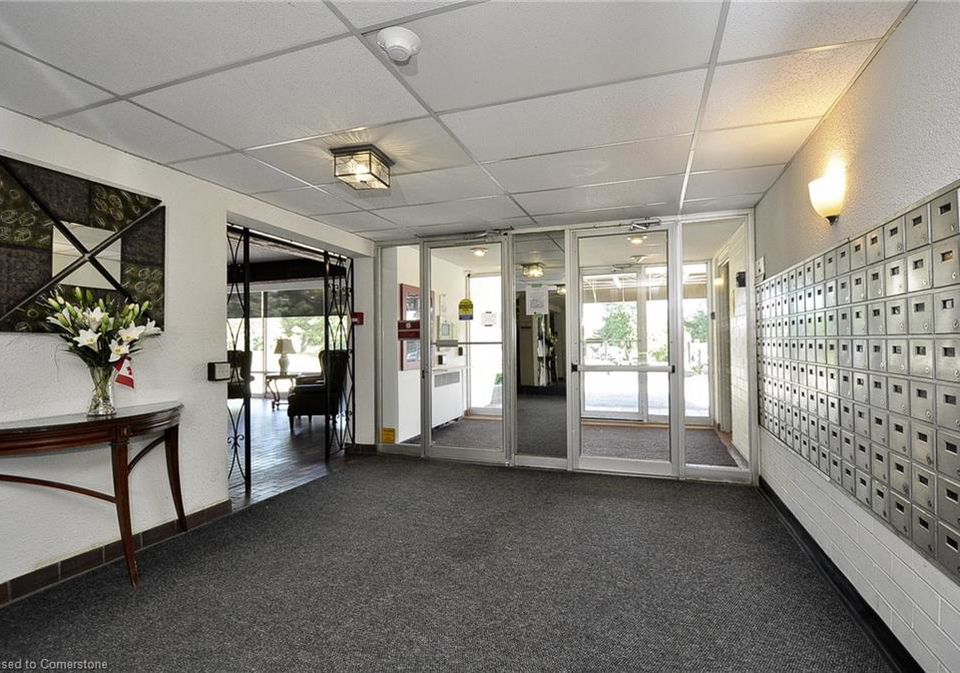 225-harvard-place-waterloo-ontario-40755484