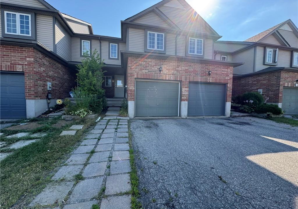29-max-becker-drive-kitchener-ontario-40755536