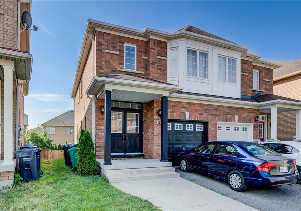 27-portrush-trail-peel-ontario-40755567