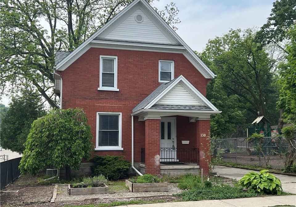138-madison-avenue-s-kitchener-ontario-40755588