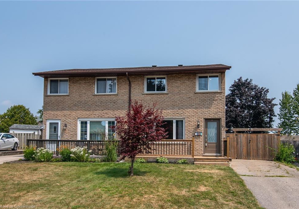 23-roberts-crescent-kitchener-ontario-40755592