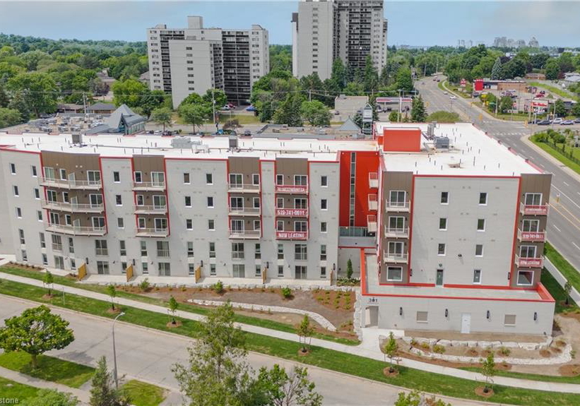 301-westmount-road-w-kitchener-ontario-40755725
