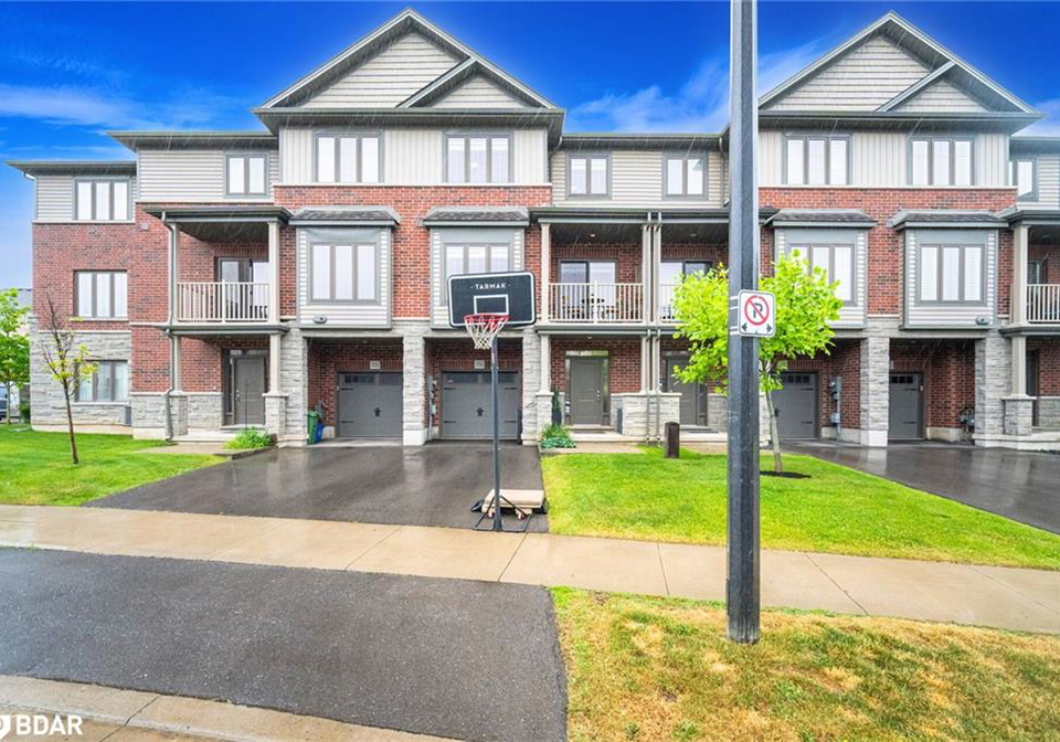 316-humphrey-street-waterdown-ontario-40755741